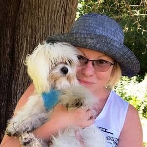 Meet your Posher, Claudette